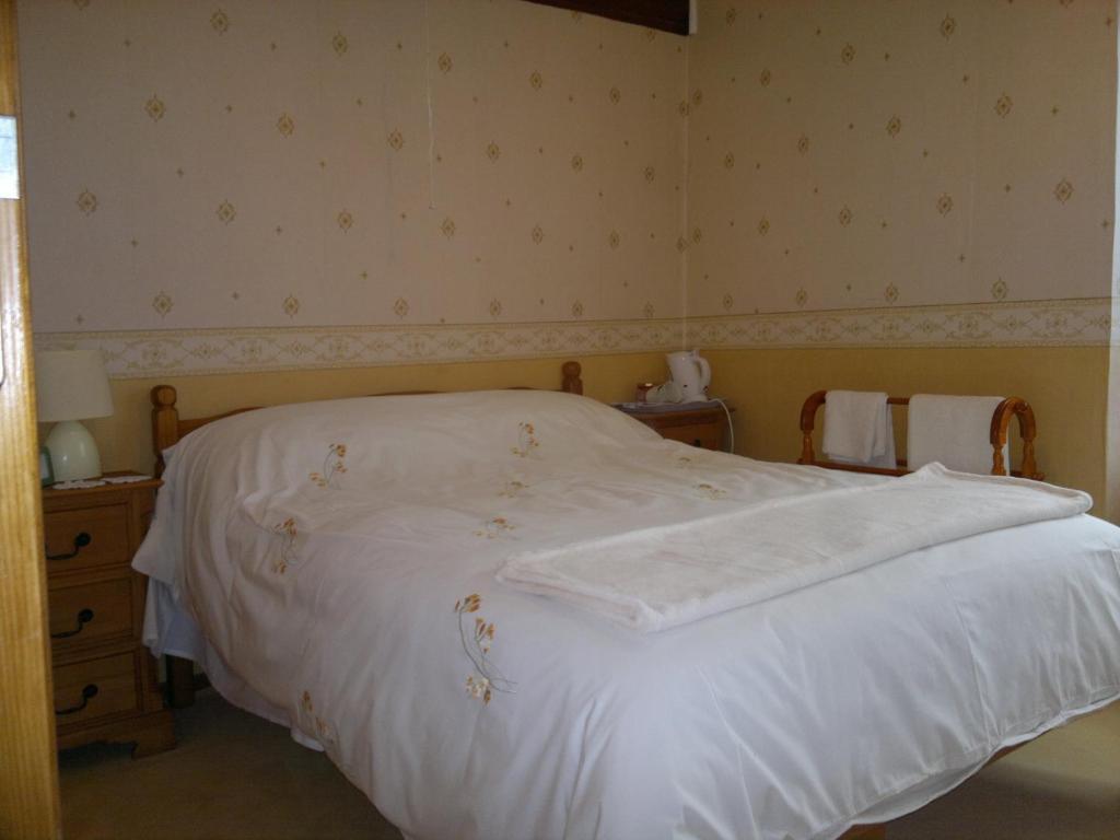 La Maison Jaune Bed & Breakfast Bouresse Ngoại thất bức ảnh
